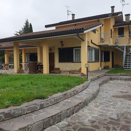 Casa Vacanze Alice E Arianna Cairo Montenotte Luaran gambar
