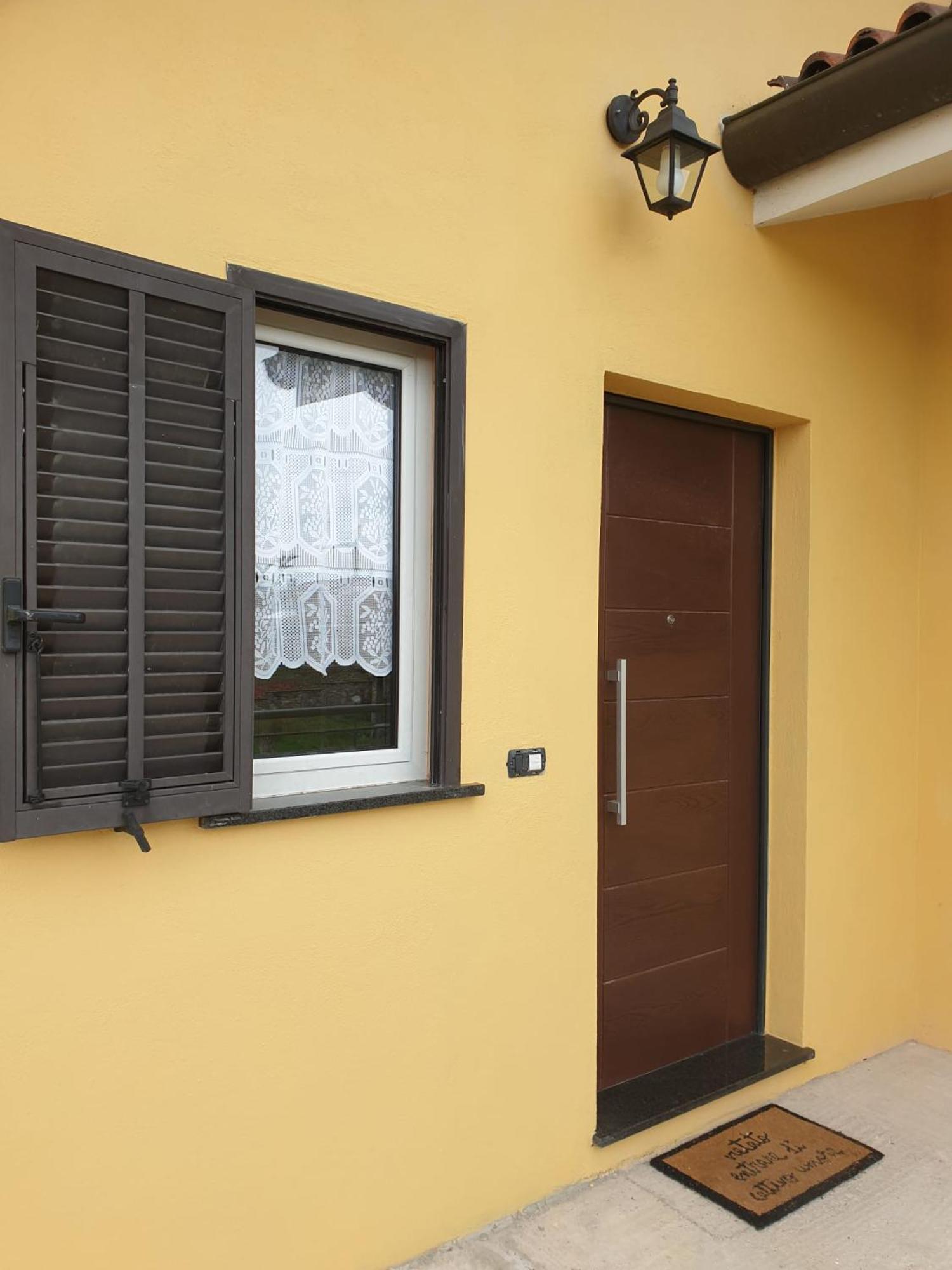 Casa Vacanze Alice E Arianna Cairo Montenotte Luaran gambar